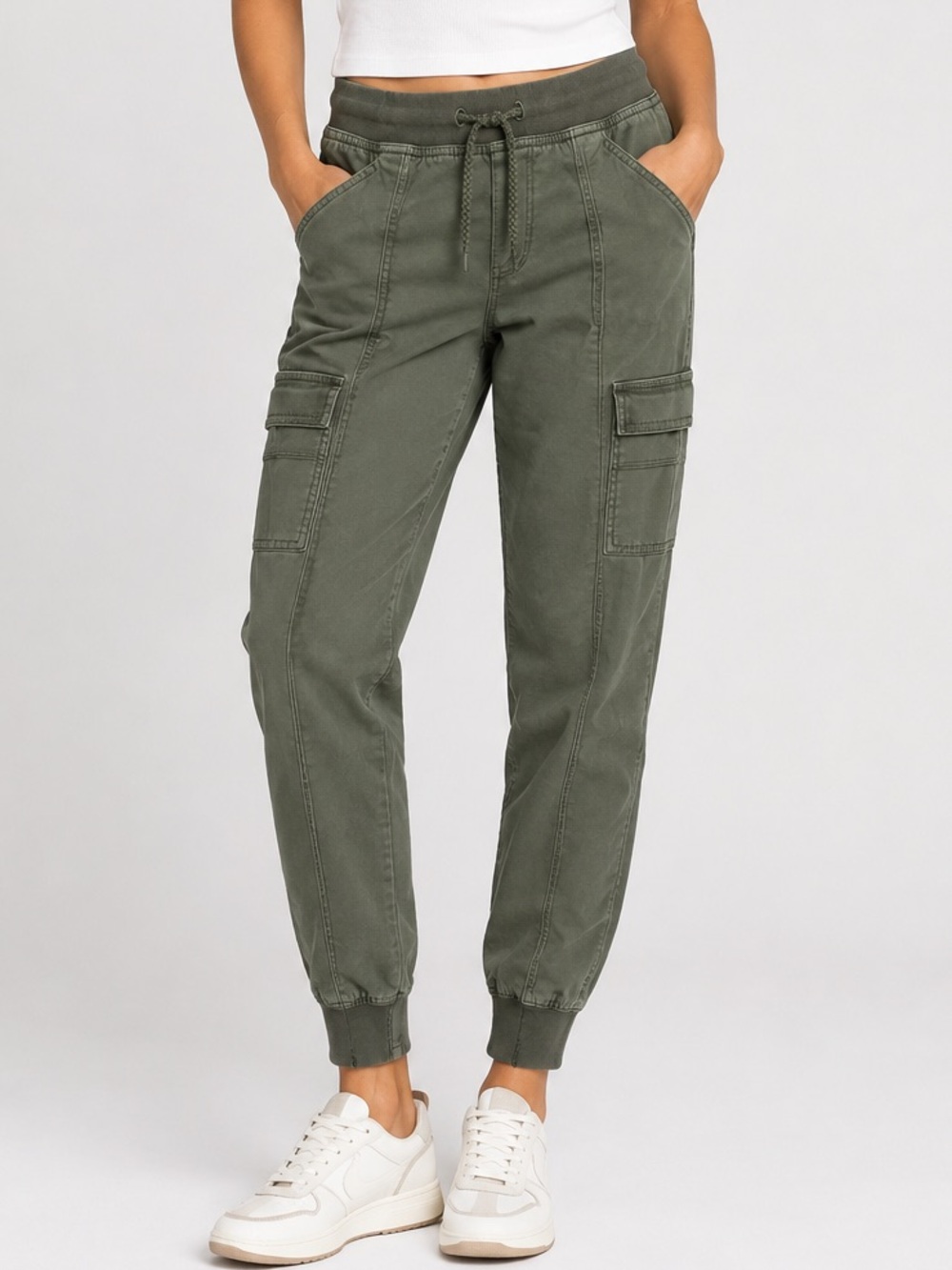 The North Face Green Utility Cargo Jogger Pants Women’s Size 2 Outdoor Hiking